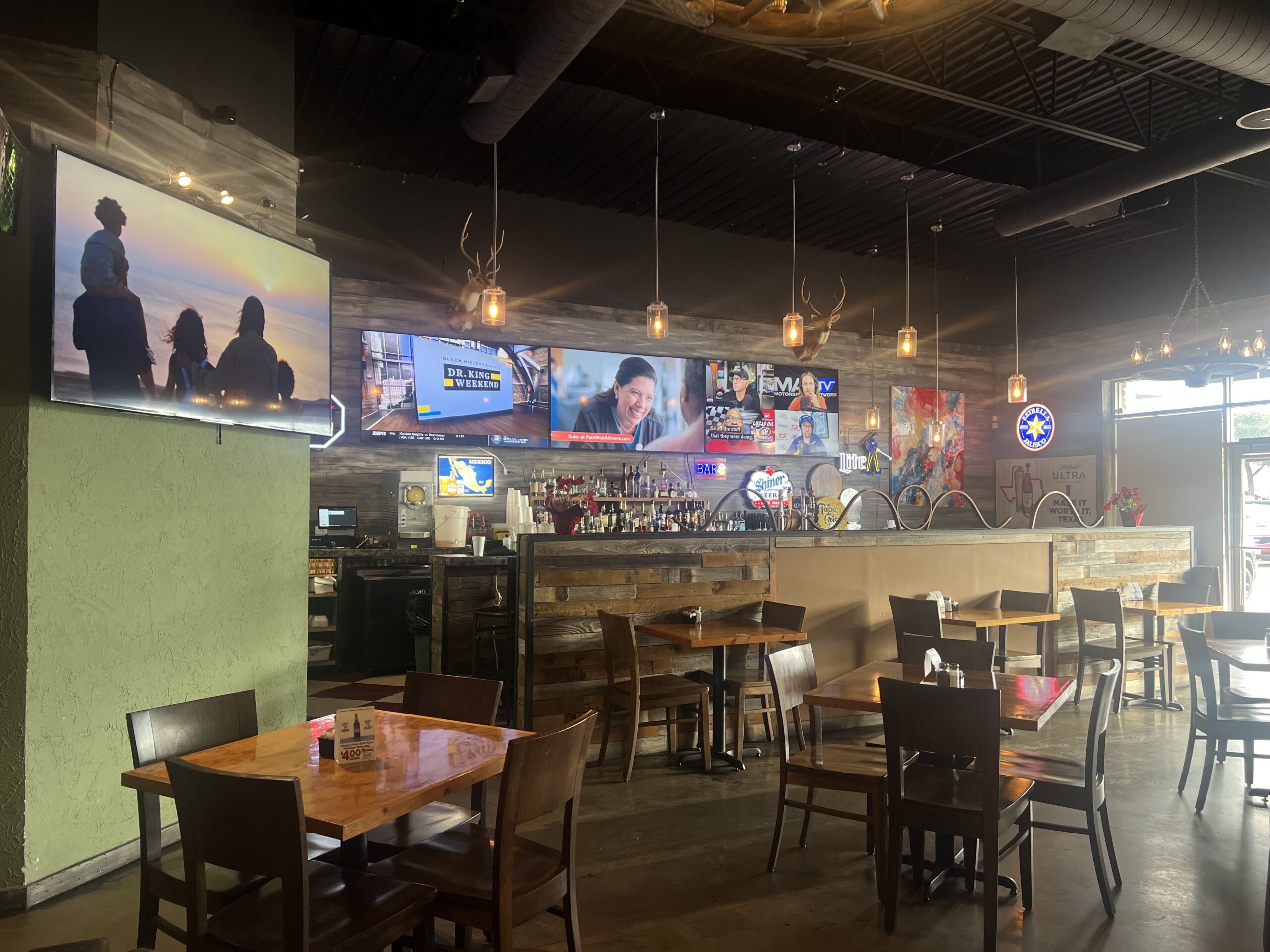 sports bar